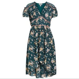 Chelsea 28 Dress Green Branching Lillies Flowy